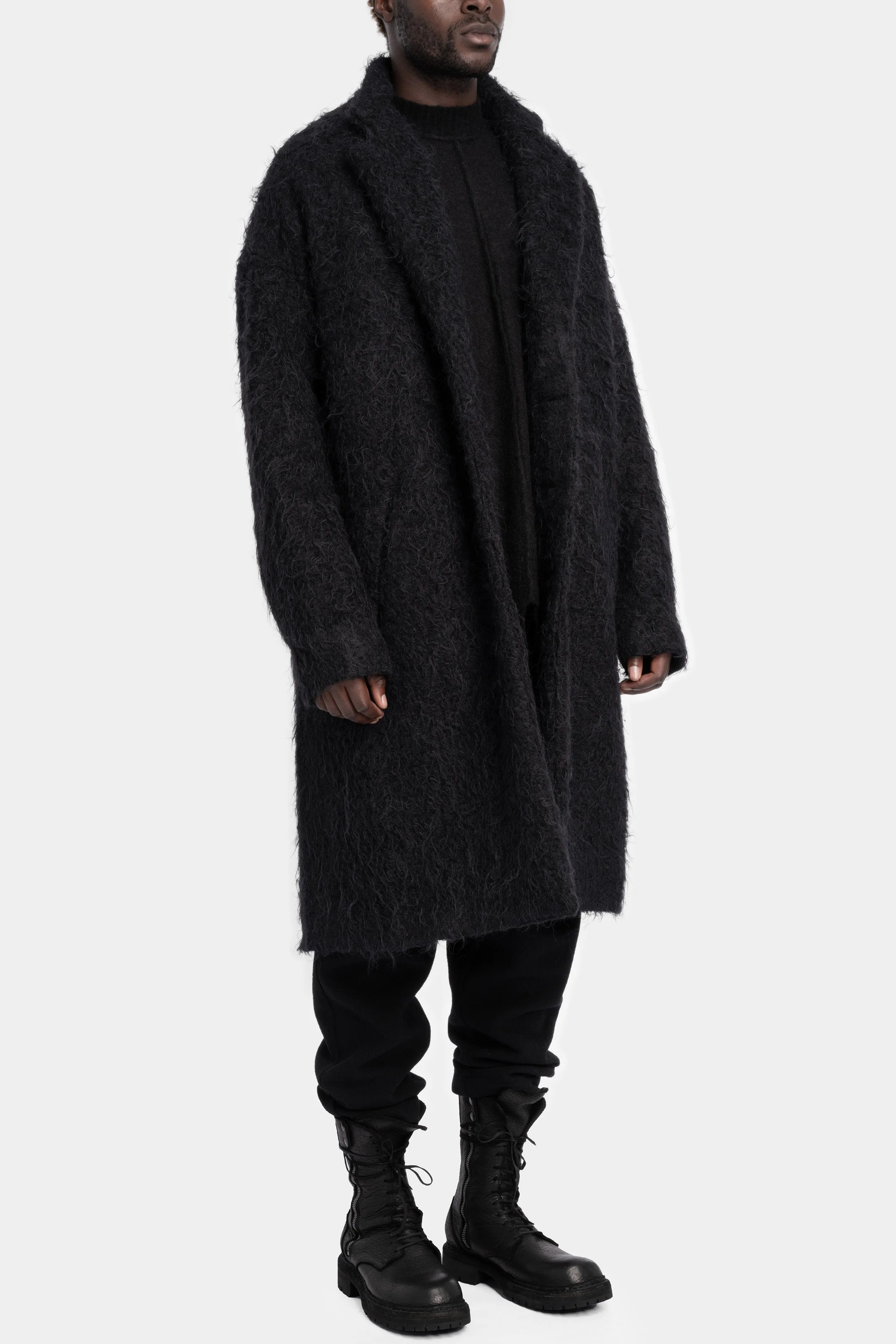 Long buttoned alpaca / wool coat